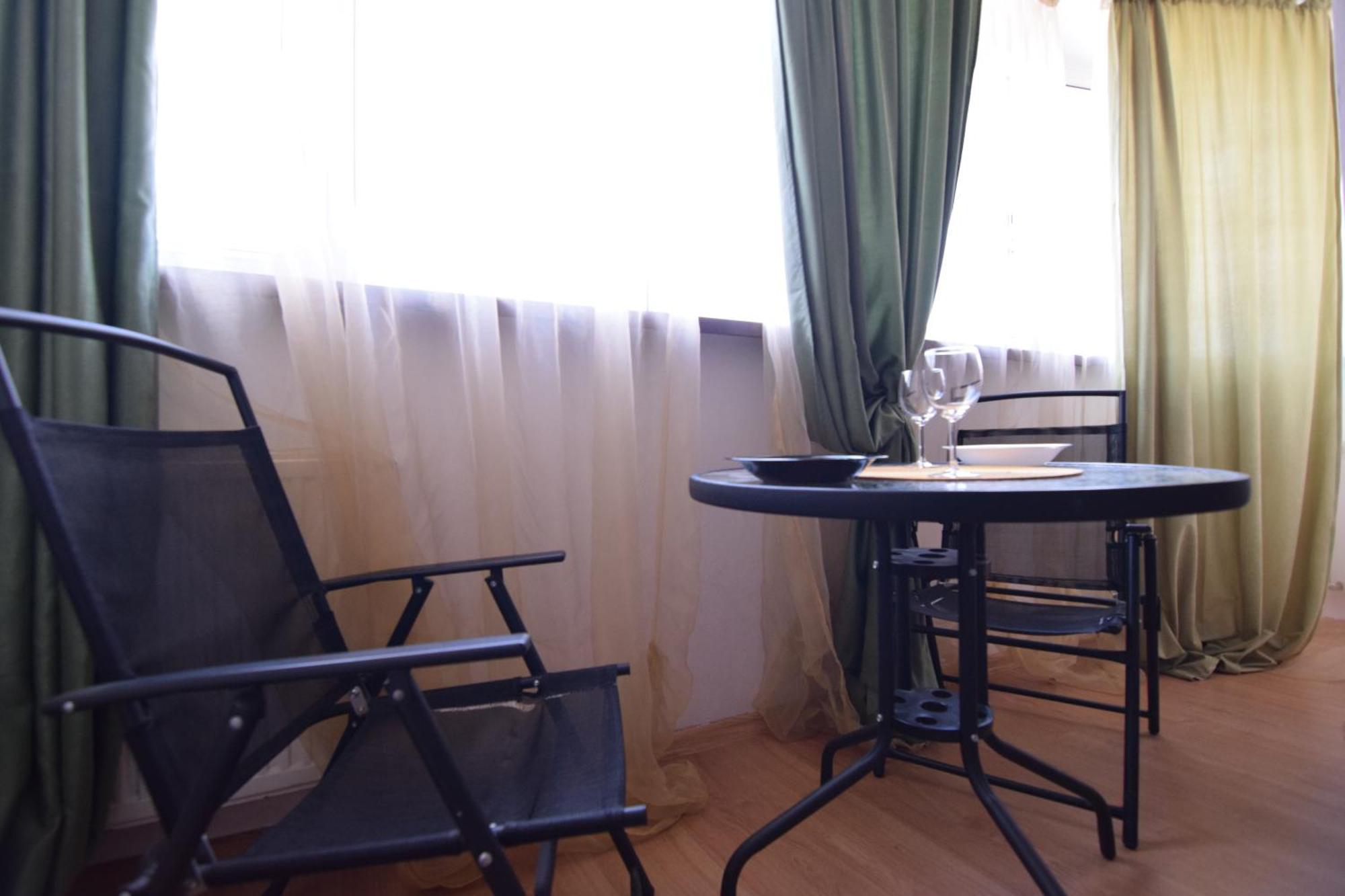 Studio In The Center Of Bukarest Exterior foto