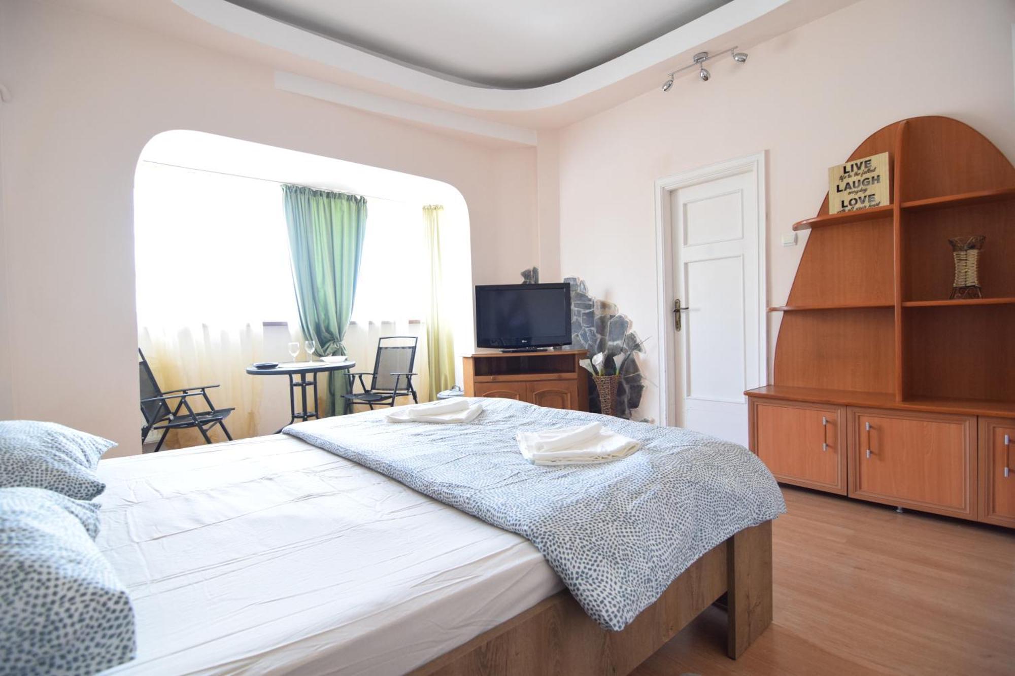 Studio In The Center Of Bukarest Exterior foto